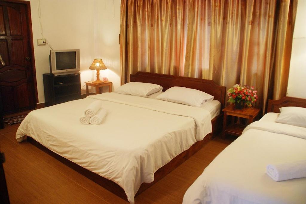 Malany Villa 1 Vang Vieng Bilik gambar
