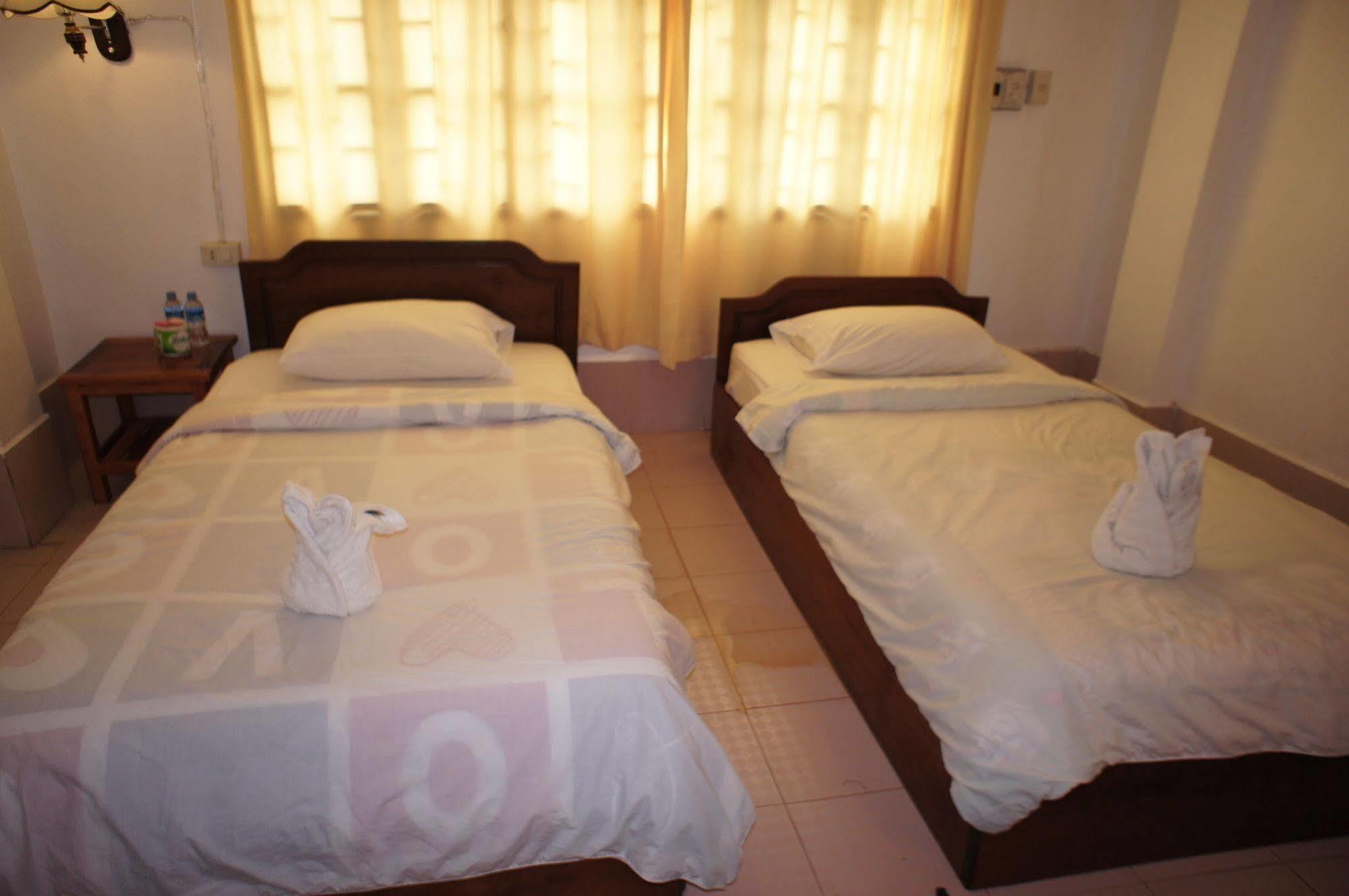 Malany Villa 1 Vang Vieng Luaran gambar