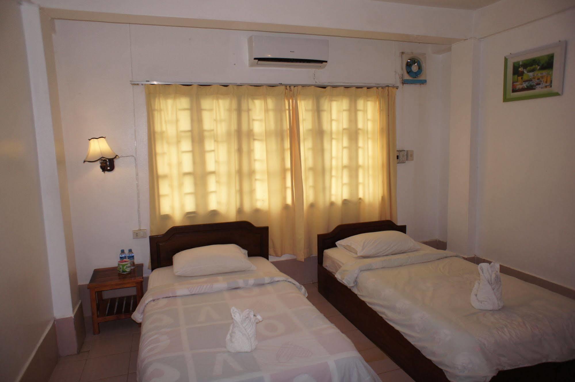 Malany Villa 1 Vang Vieng Luaran gambar